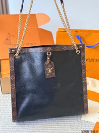 Nova Tote