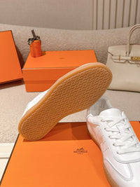 Boomerang Sneakers