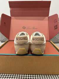 Fast Walk Sneakers