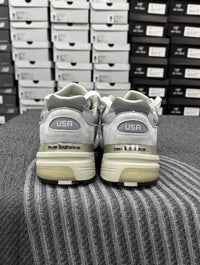 NB992 Grey Suede Mesh