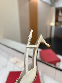 Garavani VLogo Patent Leather Pumps 8cm