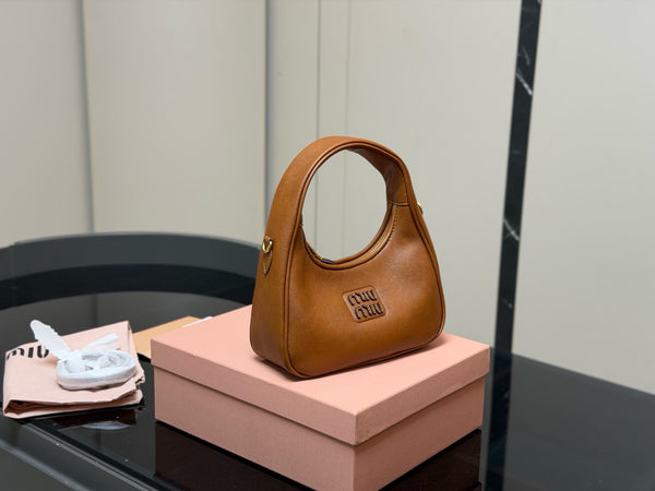 Wander Leather Hobo Bag