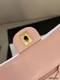 Classic Flap Bag Lambskin