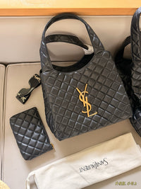 Icare Maxi Shopping Bag Lambskin