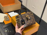 Nice Nano Vanity Bag