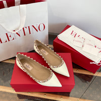 Garavani Rockstud Ballet Flats