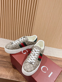 Ace Supreme Sneakers