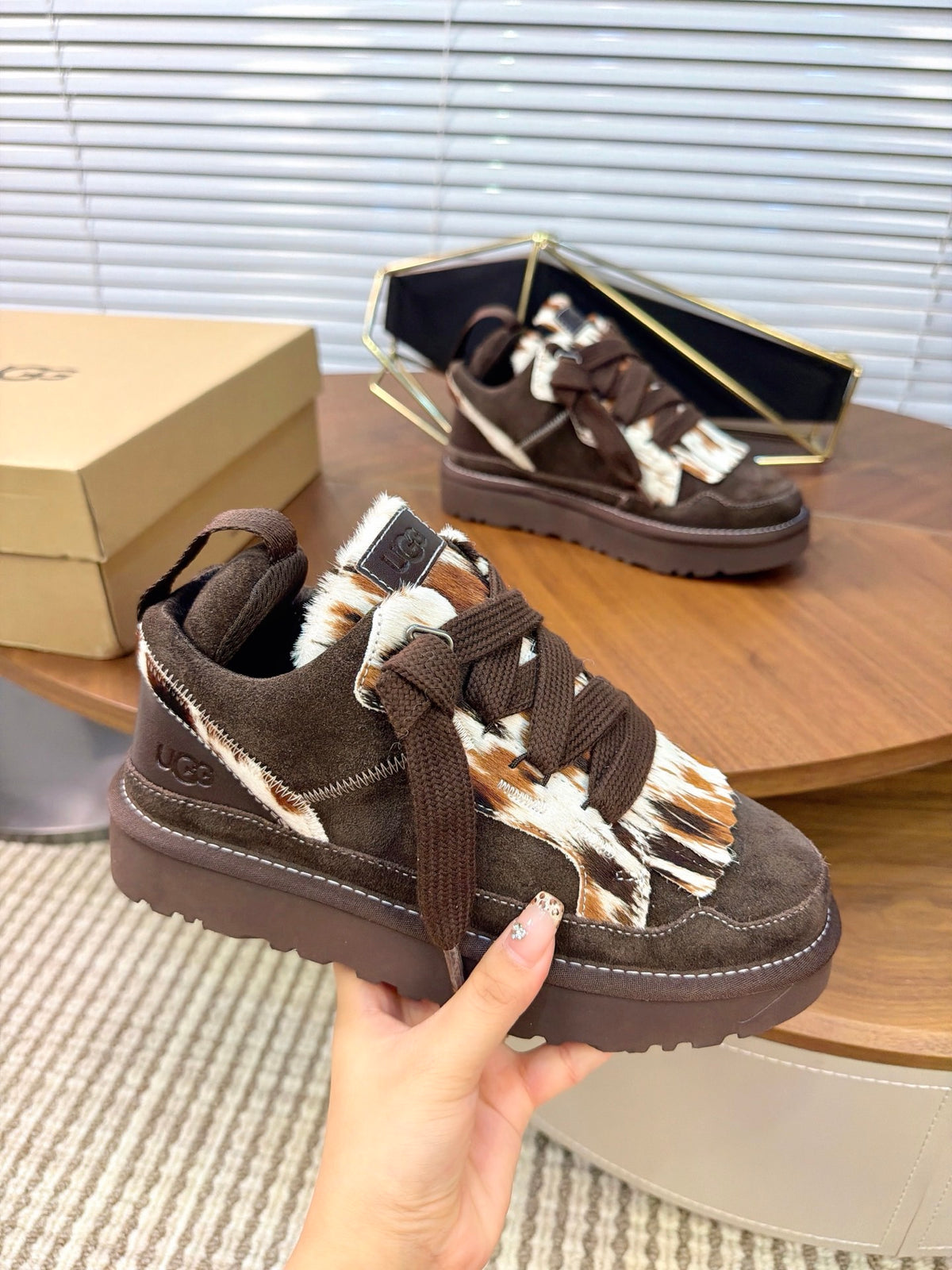 Lowmel Western Trainers
