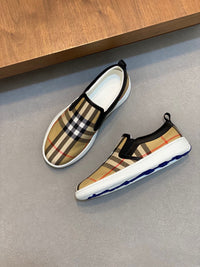 Vintage Check Slip-On Sneakers
