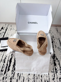 26S Shearling Loafers