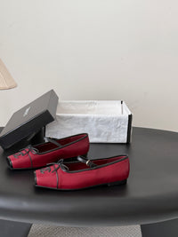 26C Mary Janes