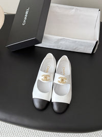 26B Mary Jane Ballet Flats