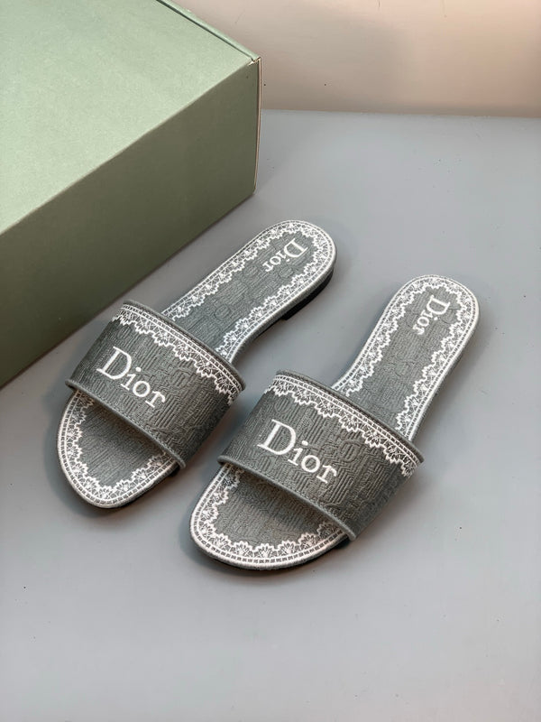 Dway Slides