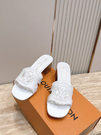 Isola Mules