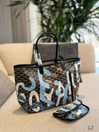 Lettres Camouflage PM Tote Bag