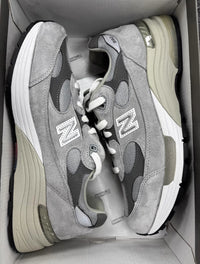 NB992 Grey Suede Mesh
