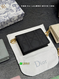 Gardenia Wallet in Matte Lambskin