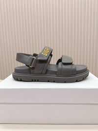 Dioract Sandals