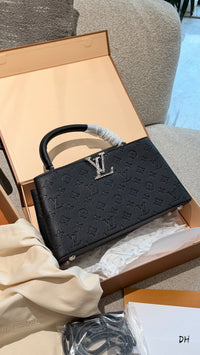 Capucines Bag