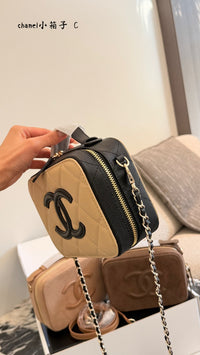 26B Vanity Bag