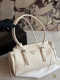 Bonnie Shoulder Bag
