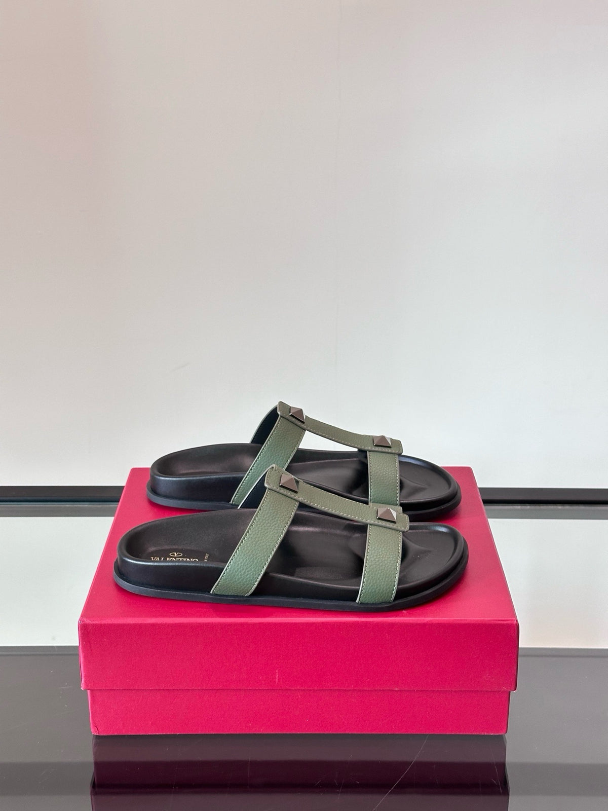 Garavani VLogo Calf Leather Slides