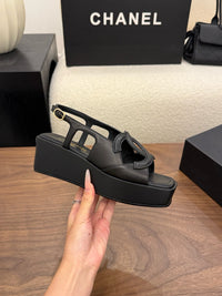 26S Platform Sandals