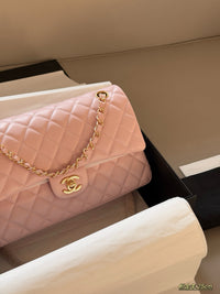 Classic Flap Bag Lambskin