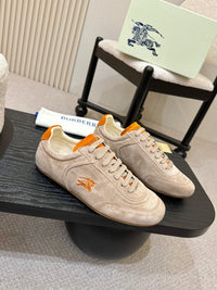 Knight Runner Sneakers