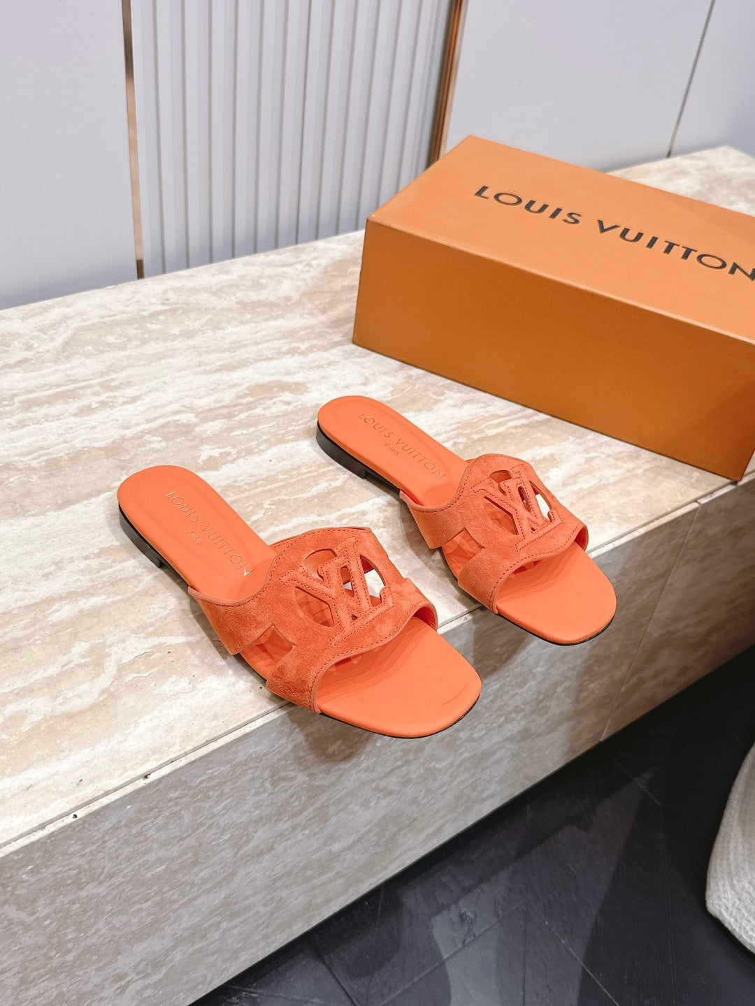 Isola Flat Mules