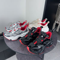 So Flo Mesh Runner Sneakers