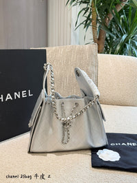 25 Bag Grained Calfskin