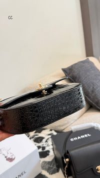 26A Flap Bag with Top Handle