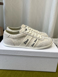 26S Ribbon Sneakers