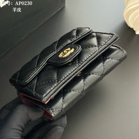 Small Flap Wallet