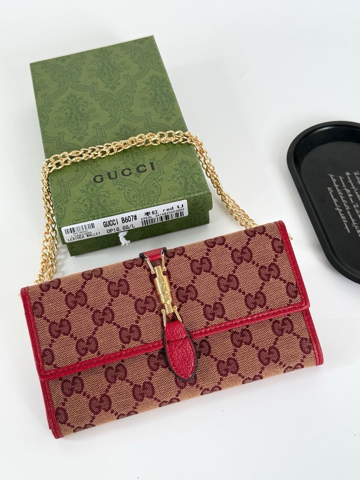 Jackie 1961 Continental Chain Wallet