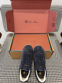 Fast Walk Sneakers