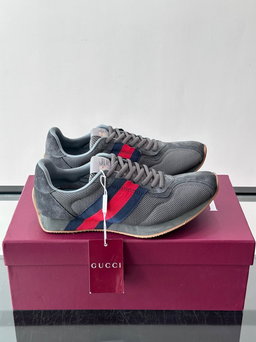Tempo Sneakers