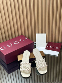 Interlocking G Slide Sandals