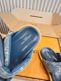 Padded Double Strap Slides
