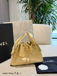 25 Bag Grained Calfskin