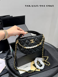25S Pearl Chain Round Bag