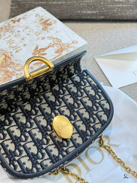 Médaillon Flap Bag