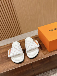 Pool Pillow Comfort Mules