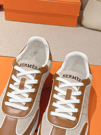 Boomerang Sneakers