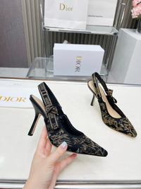 26S Slingback Pumps