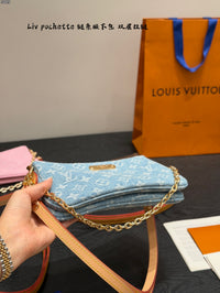 Pochette Liv