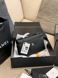 26P Vanity Bag