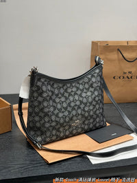 Laurel Shoulder Bag