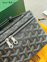Muse Mini Vanity Case